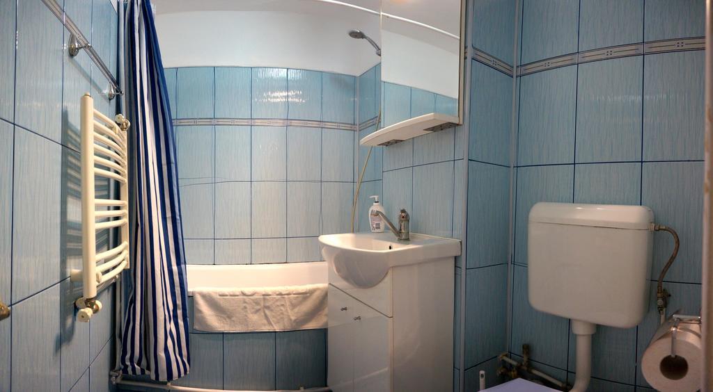 Hotel Apartament コンスタンツァ エクステリア 写真